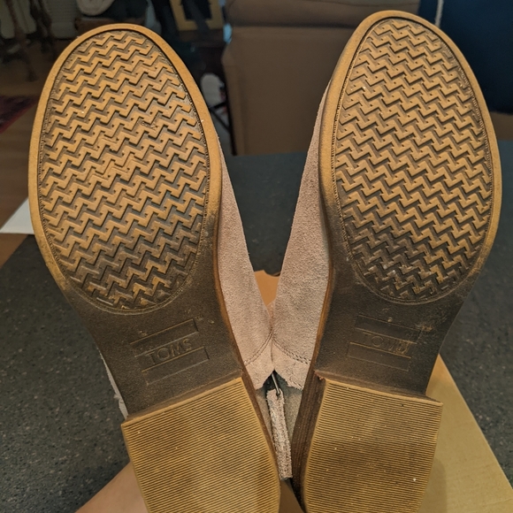 Toms grey Deia suede wool booties 8.5 - Picture 7 of 9